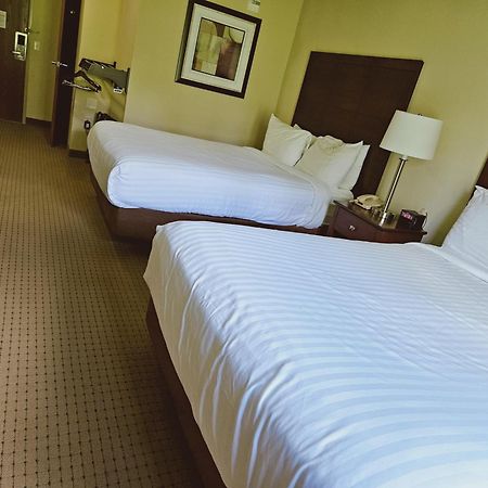 Cobblestone Inn & Suites - Bloomfield Екстер'єр фото